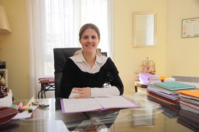 L'avocat Karine ENGEL dans son cabinet de Clermont-Ferrand
